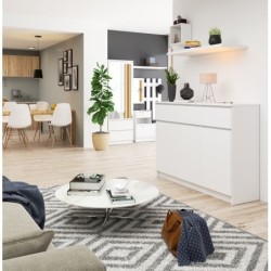 Szafka 140cm z drzwiami i szufladami w kolorze białym.